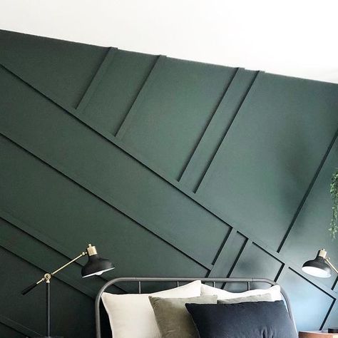 Tanisha-Leigh Dunn ☕️ on Instagram: "I absolutely LOVE this wall cladding effect! Beautiful way to add depth along a feature wall. Coupled with Dark Brunswick Green paint by Little Greene stylised with mid century modern furnishing come together in harmony to make the space peaceful and elegant. Does anyone else just browse through interior design inspiration in there free time ? Especially now everyone’s locked away ! . . #interiordesign #design #interior #designer #interiordesigner #wall #greenpaint #cladding #bedroom #bedroomdecor #featurewall #paint #darkgreenwall #woodeffect #bedding #cushions #rug #midcenturymodern #lamps #plants #keepitgreen #bringtheoutsidein #roomdecoration #bedroomdecoration #metalbedframe #midcenturymodernfurniture #midcenturydesign #featurewalls #bookshelf #boo Dark Brunswick Green, Kismet House, Brunswick Green, Angela Rose, Rose Diy, Dark Green Walls, Me Neither, Accent Wall Bedroom, Primary Bedroom