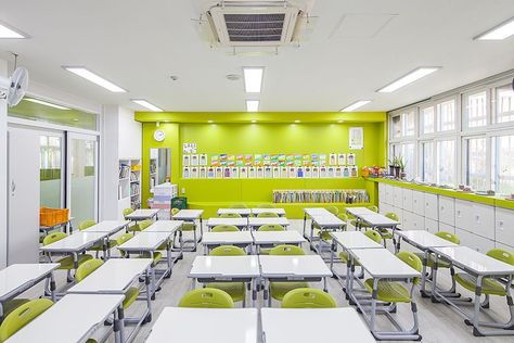 Tuition Room, Sunday School Room Decor, Education Design Interior, Sunday School Rooms, Classroom Interior, Teachers Room, School Building Design, House Plans Mansion, Modern Classroom