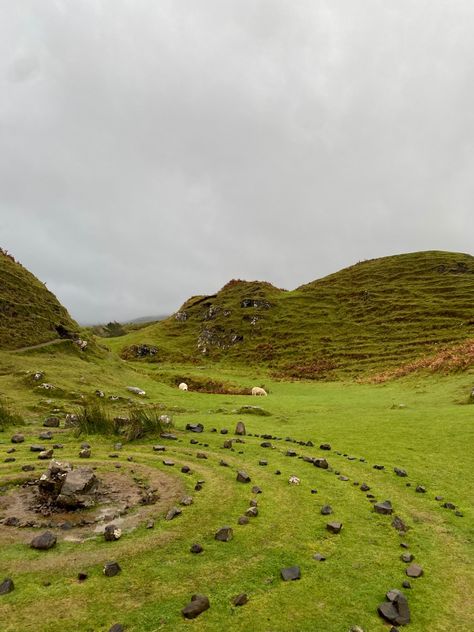 the beautiful faery glen in the isle of skye in Scotland! Some sheep in the background #aesthetic #scotland #scotlandtravel #isle #hiking #aesthetic Scotland Isle Of Skye, Isle Of Skye Aesthetic, Aesthetic Scotland, Rural Scotland, Edinburgh Castle Scotland, Scotland Aesthetic, Scottish Mountains, Solo Adventure, Isle Of Skye Scotland