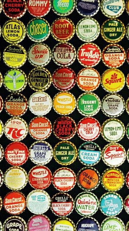 Soda Labels, Vintage Soda Bottles, Retro Food, Beer Bottle Caps, Grape Soda, Cap Ideas, Cap Collection, Pop Top, Bottle Top