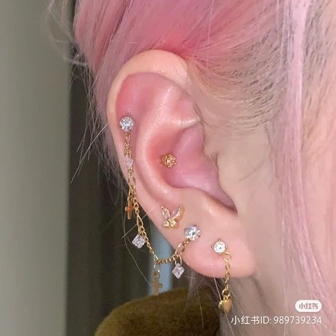 Cottagecore Ear Piercings, Pretty Ear Piercings Unique, Grillz Teeth, Piercing Inspo, Tooth Gem, Fame Dr, Wardrobe Style, Body Mods, Bling Bling