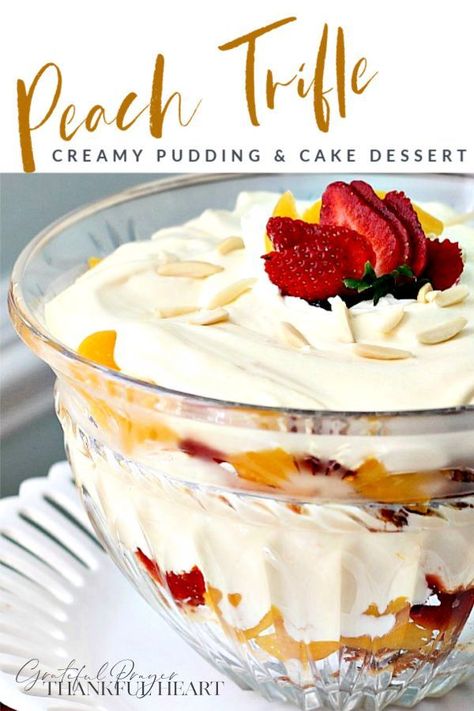 Peach Trifle With Angel Food Cake, Peach Trifle Desserts, Fruit Truffle Bowl Angel Food Cake, Peach Trifle Recipes, Desserts Using Angel Food Cake, Angel Food Trifle Desserts, Angel Food Trifle, Peach Trifle, Bolo Mole