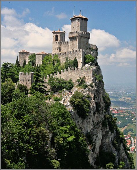 San Marino. Amazing place. We spent the better part of an evening wandering up & down its ramparts and finished the evening off with a glass of local liqueur. Medieval Monastery, Midnight Forest, Chateau Medieval, Castle Mansion, Yellow Theme, My Fantasy World, Chateau France, Fantasy Castle, Beautiful Castles