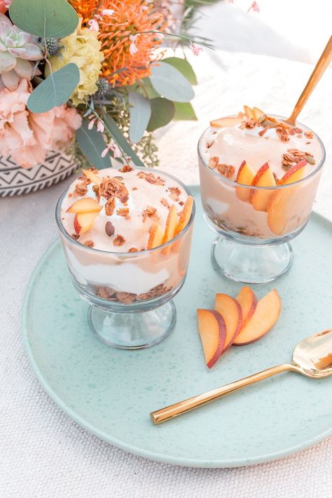 Peach Pie Parfait Recipe For Peach Season | Tone It Up Tone It Up Recipes, Healthy Donuts, Parfait Recipes, Summer Smoothies, Summer Meal Planning, Summer Series, Peach Pie, Protein Recipes, Smoothie Ingredients