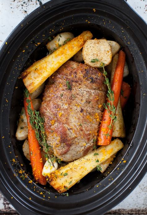 Slow Cooker Sunday Veal Pot Roast with Root Vegetables Fall Slow Cooker, Vegetable Slow Cooker, Fall Slow Cooker Recipes, Crockpot Pork Roast, Slow Cooker Pork Roast, Fall Crockpot Recipes, Veal Recipes, Pork Roast Recipes, Pot Roast Slow Cooker