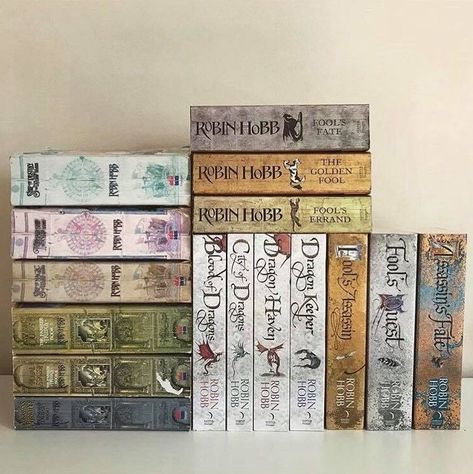 Robin Hobb Books, Farseer Trilogy, Robin Hobb, Beautiful Bookshelf, Reading Guide, Book Bucket, Big Books, Fantasy Books To Read, Unread Books