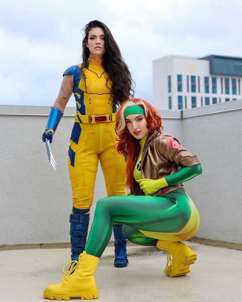 Yellow Spandex Gals! 💛✖️💛 @zoogirlq as Wolverine @missbrisolo as Rogue #AllNewWolverine #Wolverine #X23 #LauraKinney #HughJackMan #Rogue #AnnaMarie #XMen #Marvel #MarvelComics #MarvelUniverse #MarvelCinematicUniverse #MCU #X23Cosplay #WolverineCosplay #RogueCosplay #XMenCosplay #MarvelCosplay #MCUCosplay #CosplayersOfInstagram #CosplayersOfIG #Cosplayer #Cosplay #XMen97 #DeadpoolAndWolverine #Deadpool3 Xmen Halloween Costume Women, Xmen Halloween Costumes, Wolverine Costume Female, Wolverine And Jean Grey Costume, Female Wolverine Costume, Wolverine Outfit Ideas, X Men Cosplay Female, Diy Women’s Wolverine Costume, Rogue Xmen Costume