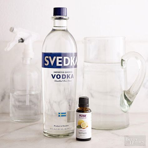 Cheap Vodka, Homemade Air Freshener, Natural Cleaning Recipes, Ethyl Alcohol, Chemical Free Cleaning, Natural Carpet, Blue Curacao, Vodka Cocktails, Cleaning Recipes