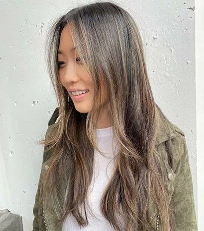 Highlights For Asians, Asian Bronde Balayage, Blonde Highlights On Dark Hair Asian, Highlights For Black Hair Asian, Blonde Balayage On Dark Hair Asian, Asian Light Brown Hair, Best Highlights For Dark Brown Hair, Asian Blonde Highlights, Asian Highlights Hair