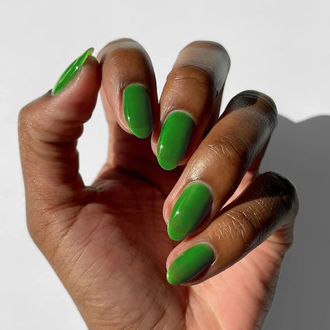 Apple Green Nails, Green Jelly Nail, Summer Green Nails, Normal Nails, Jelly Nail Polish, Green Jelly, Jelly Nail, Cirque Colors, Green Nail Polish