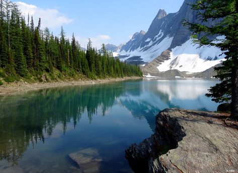 Floe Lake, Kootenay National Park, Red Chairs, Canada National Parks, Parks Canada, Western Canada, Roadside Attractions, Drive Through, Canadian Rockies