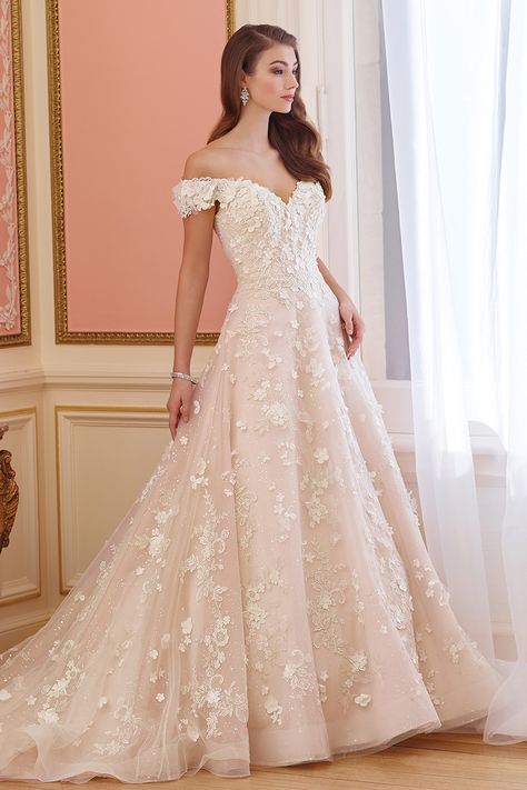 Wedding gown by David Tutera for Mon Cheri Bridals. Sakura Wedding Dress, Strapless Wedding Dress Princess, Sakura Wedding, Martin Thornburg Wedding Dresses, Wedding Gown Gallery, Mon Cheri Bridal, Making A Wedding Dress, Martin Thornburg, Wedding Dresses Sweetheart Neckline