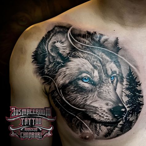 Wolf Tattoo On Chest For Men, Wolf Tattoos Men Chest, Wolf Tattoo On Chest, Wolf And Raven, Mens Body Tattoos, Ocean Sleeve, Wolf Tattoos Men, Tattoo On Chest, Tattoo Wolf