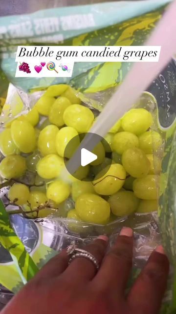 Grape Display Ideas, Pink Candy Grapes, Candied Grapes Tutorial, How To Make Candied Grapes Recipe, Things To Make With Grapes, Candy Grapes And Pineapples, Candy Grapes Price List, Hard Candy Grapes, Fruit Candy Recipes