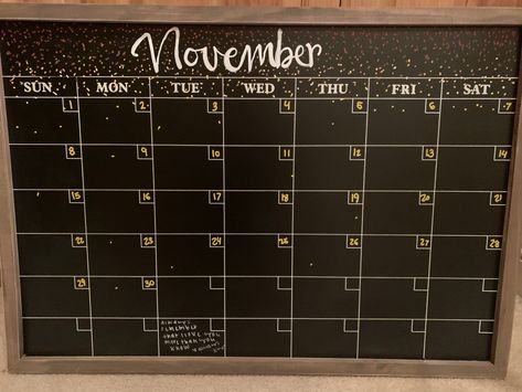 November Chalkboard Art Calendar, Chalkboard Art Calendar, November Chalkboard Art, November Chalkboard, Blackboard Calendar, Whiteboard Ideas, Calendar Doodles, Calendar Designs, Chalkboard Calendar