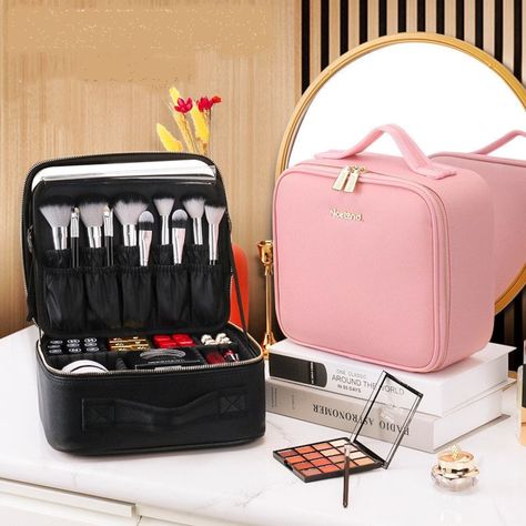 Professional Illuminated Cosmetic Case LED Light Portable - Etsy Ugly Makeup, Messy Makeup, Makeup Storage Bag, Makeup Storage Box, Flawless Makeup Application, Luxury Cosmetics, Apply Makeup, Wave Goodbye, Cosmetic Organizer