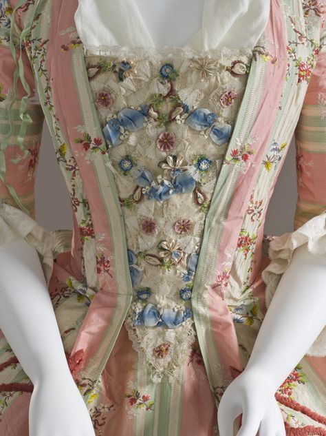 Woman's Dress and Petticoat (Robe à la française) | LACMA Collections 18th Century Gown, 1700 Fashion, Historical Gowns, 18th Century Dress, Rococo Fashion, 18th Century Costume, 18th Century Clothing, 18th Century Fashion, Century Clothing