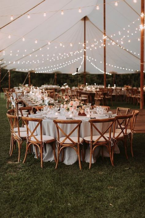 24 Gorgeous yet Budget-friendly Floral Wedding Decorations Hiasan Perkahwinan, Autumn Wedding Reception, Rustic Wedding Decorations, Wedding Reception Ideas, Floral Wedding Decorations, Autumn Bride, Moody Wedding, Wedding Tent, Outdoor Wedding Reception