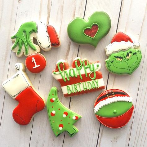 Sweet Lynn’s - Mandy & Sarah on Instagram: “The last of our holiday cookies! . A Grinch 1st birthday!! . . . #sweetlynns #grinchcookies #grinchbirthday #grinchmas…” O Grinch, Grinch Cake, Christmas Sugar Cookies Decorated, Grinch Cookies, Happy Birthday Cookie, Grinch Christmas Party, Grinch Who Stole Christmas, Grinch Christmas Decorations, Sugar Cookie Designs