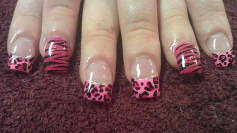 . Nail Art Designs Simple, Zebra Print Nails, Cheetah Print Nails, Black Nails With Glitter, Zebra Nails, Retro Nails, Home 2023, Leopard Print Nails, Leopard Nails