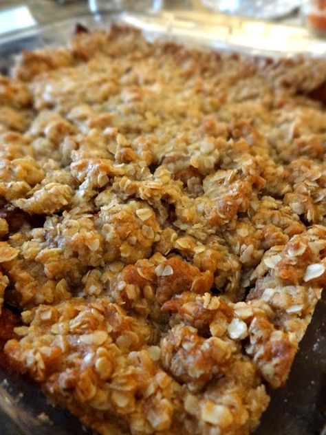 Delicious Apple Crisp, Apple Crisp Topping, Best Apple Crisp Recipe, Best Apple Crisp, To My Grandma, Easy Apple Crisp Recipe, Apple Crisp Easy, Apple Crisp Recipe, Apple Recipes Easy