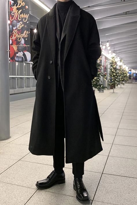 [Promotion] 89 Best Streetwear Men Outfits Black Guides You Need To See Straight Away #streetwearmenoutfitsblack Trench Coat Outfit Men Black, Asian Trench Coat Outfit Men, Men Coat Style, Men Long Black Coat, Winter Long Coat Men, Trench Coat Suit Men, Long Black Coat Outfit Men, Guy In Trenchcoat, Winter Aesthetic Men Outfit