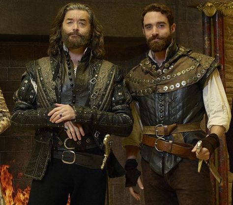 King Richard and Galavant: Enemies, frenemies, friends, "besties" (as Richard calls it). But which is the hero, and which the hero's BFF? That's what "Galavant" S2 is really about.... Medieval Outfit, Tv Shows Funny, King Richard, Fantasy Armor, Movie Sets, Behind The Scenes, Tv Shows