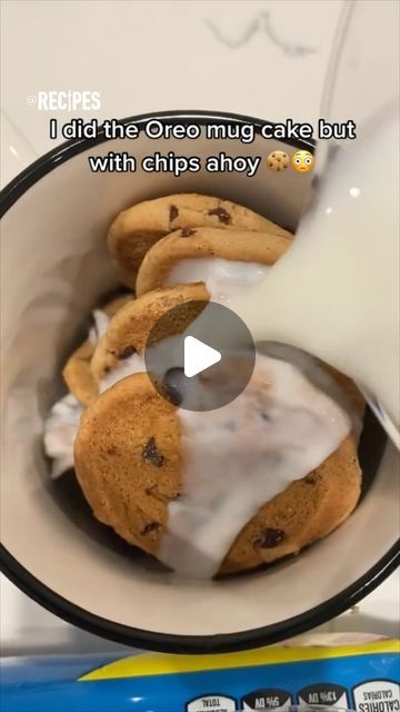 Recipes on Instagram: "Quick and easy desserts ftw 🤌 Satisfy your sweet tooth in seconds with a Chips Ahoy Mug Cake – because sometimes you just need dessert ASAP. 🍪☕️  #mugcake #easydesserts #viral #recipes #desserts" Chips Ahoy Dessert Recipes, Chips Ahoy Mug Cake, Chips Ahoy Dessert, Chips Ahoy Cake, Quick And Easy Desserts, Easy Mug Cake, Viral Recipes, Baking Hacks, Chips Ahoy