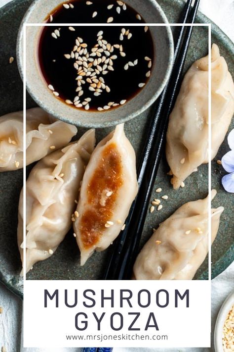 With a miso mushroom and cabbage filling, these vegetarian gyoza are loved by meat eaters to! Make ahead and freeze for a Japanese meal in minutes Vegetarian Gyoza Filling, Tofu Gyoza Recipe, Vegan Gyoza Filling, Veg Gyoza Recipe, Gyoza Recipe Vegetarian, Vegetarian Dim Sum Recipes, Dumpling Filling Recipe Vegetarian, Vegetarian Dumplings Filling, Gyoza Filling Recipes