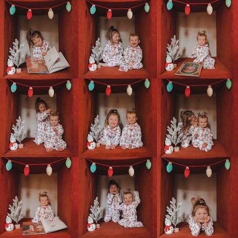 Brothers Christmas Photoshoot, Cute Toddler Christmas Pictures, Family Christmas Light Pictures, Sibling Christmas Photoshoot Ideas, Siblings Christmas Photoshoot Ideas, Single Parent Christmas Photo Ideas, At Home Kids Christmas Photoshoot, Indoor Christmas Card Photo Ideas, Xmas Family Photoshoot Ideas