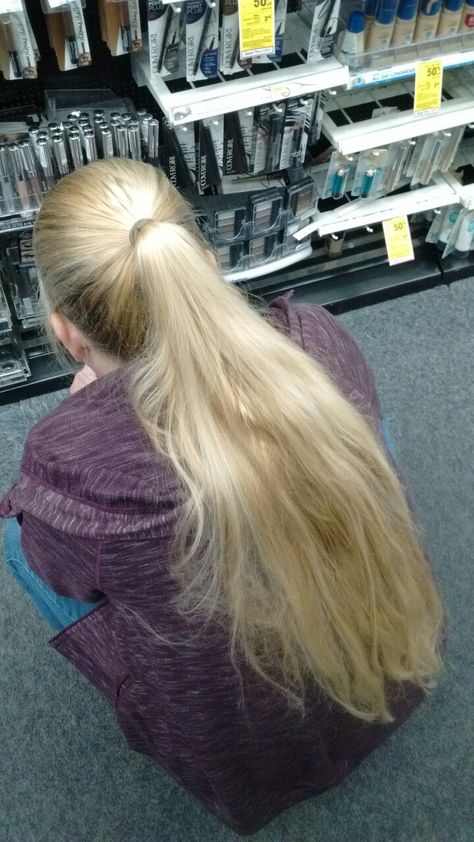 My girlfriend's substantial ponytail. Blonde Long Ponytail, Long Blonde Hair Ponytail, Blonde Ponytail Hairstyles, Perfect Blonde Hair, Blonde Ponytail, Long Hair Ponytail, Ponytail Hairstyles Easy, Long Blond, Long Hair Pictures