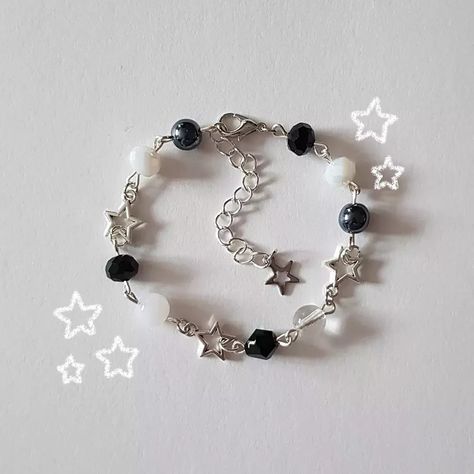 #beadedjewelry #beadedbracelet #handmadejewelry #handmade #lanadelrey #stargirl Stargirl Bracelet Beads, Stargirl Jewelry, Star Girl Bracelet, Stargirl Bracelet, Diy Jewelry Unique, Beaded Necklace Designs, Diy Bracelet Designs, Beads Bracelet Design, Beaded Jewellery