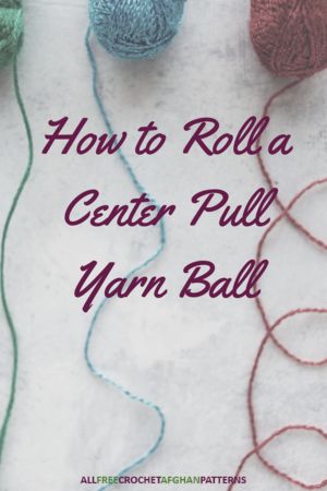 How to Roll a Center Pull Yarn Ball | AllFreeCrochetAfghanPatterns.com Yarn Winding, How To Roll, Crochet 101, Crochet Ball, Crochet Easy, Crochet Tips, Diy Home Decor Ideas, Crochet Lessons, Yarn Stash