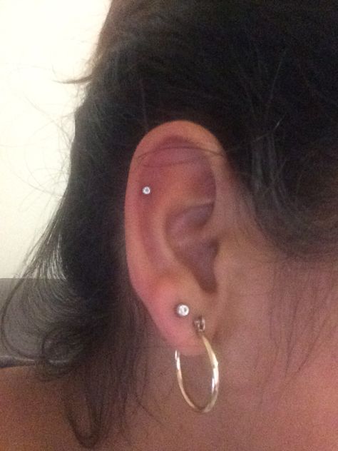 Drip Or Drown, Cartilage Piercings, Piercing Inspo, Jewelry Piercing, Lobe Piercing, Body Jewelry Piercing, Piercings Jewelry, Dope Jewelry, Helix Piercing