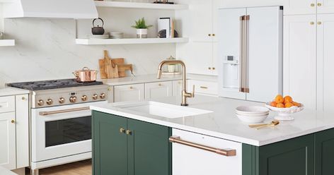 New GE Café Colors - Mattes, Stainless, & Modern Glass Warm Kitchen Colors, Copper Appliances, Cafe Appliances, Ge Cafe Appliances, Ge Cafe, Latest Kitchen Trends, White Kitchen Appliances, Kitchen Background, Warm Kitchen