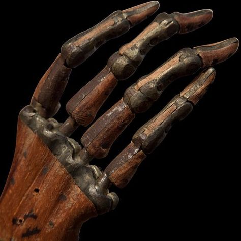 Wooden prosthetic hand, c. 1800 Show Of Hands, Medical Photos, Vintage Medical, Darth Maul, Post Mortem, Artist Models, Skeletal, Wooden Hand, Memento Mori