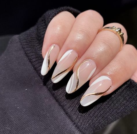 Formal Nail Art Designs, Almond Nails Designs Elegant, Formal Nails Design, Formal Nail Ideas Classy, Formal Acrylic Nails, Classy Oval Nails, Elegant Nails Classy Coffin, Formal Nail Designs, Formal Nails Classy