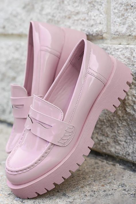 Pink chunky loafers Pink Loafers Outfit, Grudge Outfits, Pink Loafers, Chunky Flats, Chunky Loafer, White Loafers, Loafers Outfit, Shoes Heels Classy, Professional Shoes