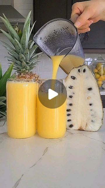 Eva Molenda Health Coach | Coaching 1:1 | Recipe Creator on Instagram: "Discover the delicious⬇️ way to boost your health with SOURSOP JUICE—a refreshing tropical delight that's more than just a beverage. 🌴 Follow @splashofgoodness for healthy recipes.   Have you tried sousop?  Rich in antioxidants, it combats free radicals, reducing the risk of chronic diseases. Its high vitamin C content strengthens immunity, aiding in fighting off infections efficiently.   But that's not all! Soursop juice offers anti-inflammatory benefits, provides gastrointestinal relief, may help lower blood pressure, and supports a healthy heart through its vital nutrients like potassium and antioxidants. ❤️  1 pineapple  1/2 Soursop seeds removed   Made 32 oz in my Nama J2 juicer.  Link in my bio. If you are looki Soursop Juice Recipe, Soursop Juice, Guava Leaf Tea, Pulp Recipe, Healthy Juicer Recipes, Guava Leaves, Guava Juice, Juicer Recipes, Ginger Turmeric