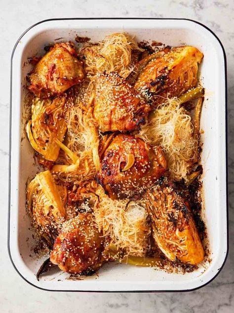 Traybake Recipes, Gochujang Chicken, Cabbage And Noodles, Fakeaway Recipes, Jamie Oliver Recipes, Air Fryer Healthy, Chicken Spices, Healthy Family Meals, Chicken Pasta Recipes