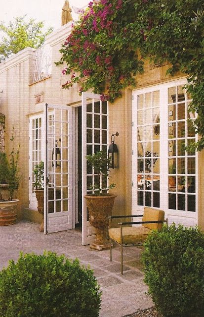 I like French doors opening up to a stone courtyard - old world style Stone Courtyard, Master Addition, Porte In Ferro, French Doors Patio, Outdoor Stuff, Old World Style, Backyard Living, Pool Design, French Doors Interior