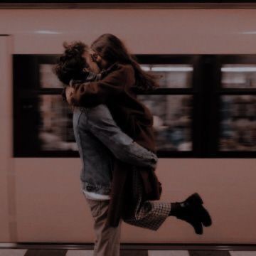 Sadece Sen, Landon Kirby, Cute Couple Images, Colleen Hoover, Couple Aesthetic, Cute Couple Pictures, Couples Photoshoot, Cute Couples Goals, Aesthetic Photo