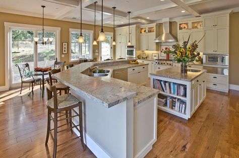 Kitchen Island Bar Height, Kitchen Island With Sink, Unique Kitchen Design, Sink In Island, Small Kitchen Island, Kitchen Island Bar, Light Wood Floors, Kitchen Island With Seating, Island With Seating