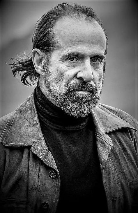 Peter Stormare Peter Stormare, Fav Celebrities, King Fashion, Jon Snow, Actors, Black And White, Celebrities, Fictional Characters, White