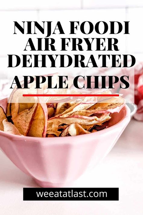 Dehydrated apple chips made using the Ninja Foodi air fryer. Dehydrated Apples Recipe, Dehydrated Apple Chips, Healthy Apple Chips, Apple Chips Dehydrator, Granny Smith Apples Recipes, Dehydrated Zucchini Chips, Apples Crisp, Dehydrated Banana Chips, Dehydrator Recipes Fruit