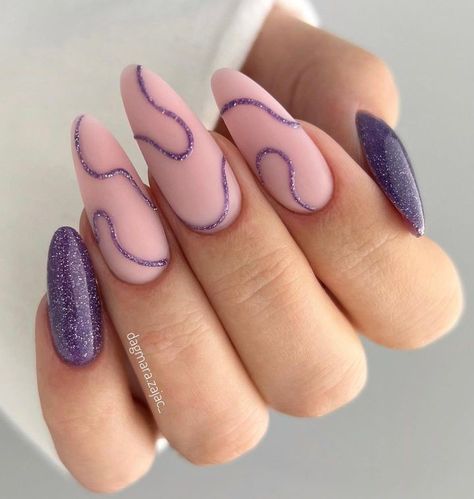 Lilac Nails Design, Barbie Pink Nails, Lilac Nails, Pumpkin Nails, Purple Nail Designs, Purple Nail, Pink Nail Art, Types Of Nails, Purple Nails