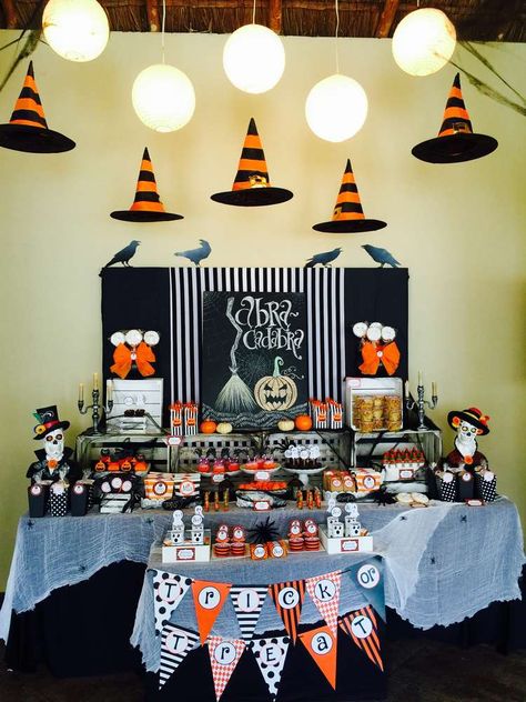 Check out this fantastic Halloween Party! The dessert table is awesome!! See more party ideas and share yours at CatchMyParty.com #halloween #halloweenparty Epic Halloween Party, Adult Halloween Party Decorations, Halloween Themed Desserts, Halloween Dessert Table, Halloween Gender Reveal, Fun Halloween Party Games, Halloween Party Photo, Dekorasi Halloween, Halloween Baby Shower Theme