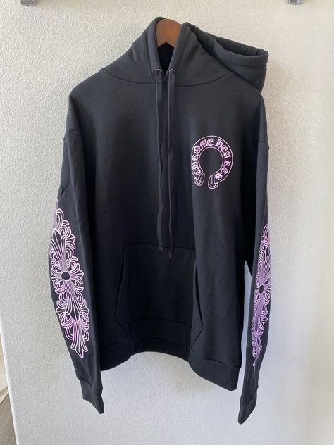 Chrome Hearts Pink Glitter Friends & Family Hoodie Pink Chrome Hearts, Chrome Hearts Hoodie, Family Hoodie, Pink Chrome, Youtube Logo, Heart Sweatshirt, Heart Top, Men's Tops, Camera Flash