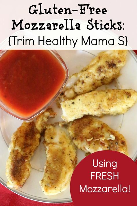 Healthy Mozzarella Sticks, Gluten Free Mozzarella Sticks, Homemade Mozzarella Sticks, Mozzarella Sticks Recipe, Gluten Free Italian, Going Gluten Free, Mozzarella Sticks, Trim Healthy Mama, Trim Healthy