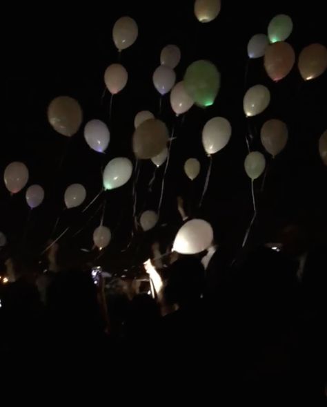 Release glow in the dark balloons Releasing Balloons In Memory, Balloon Release Memorial Ideas, Balloon Release Memorial, Glow In The Dark Balloons, Balloon Aesthetic, Memorial Service Decorations, Balloon Release, Formal Ideas, Champagne Problems